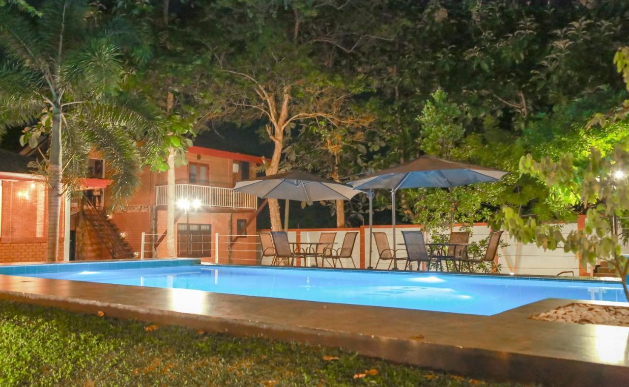 Tepraas Sigiriya Hotel ภายนอก รูปภาพ