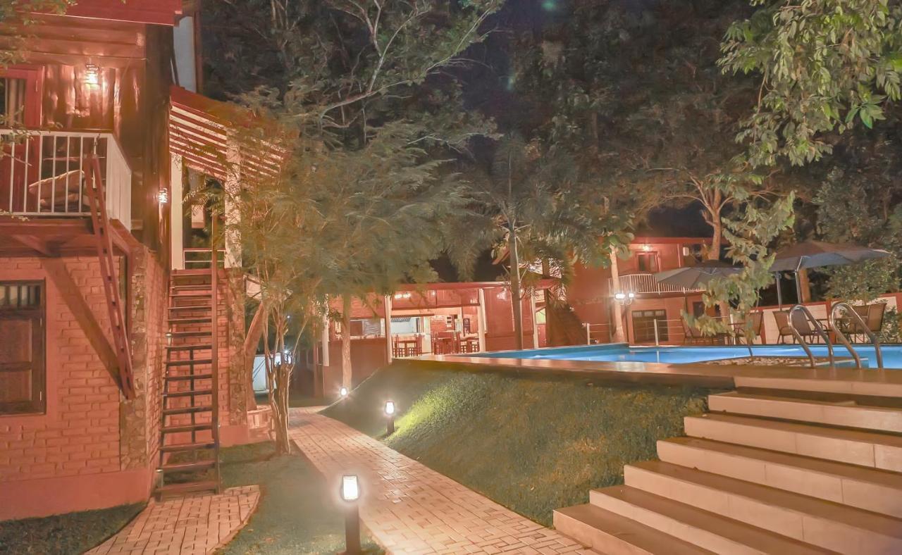 Tepraas Sigiriya Hotel ภายนอก รูปภาพ